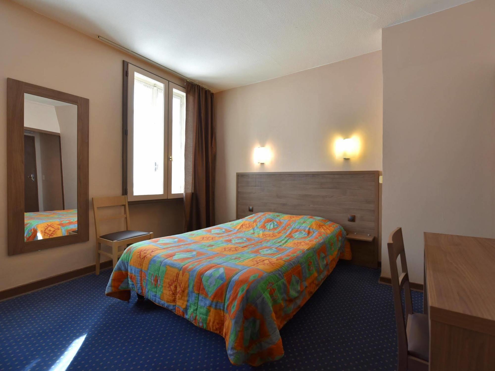 Logis Hotel Saint Jacques Valence  Eksteriør bilde